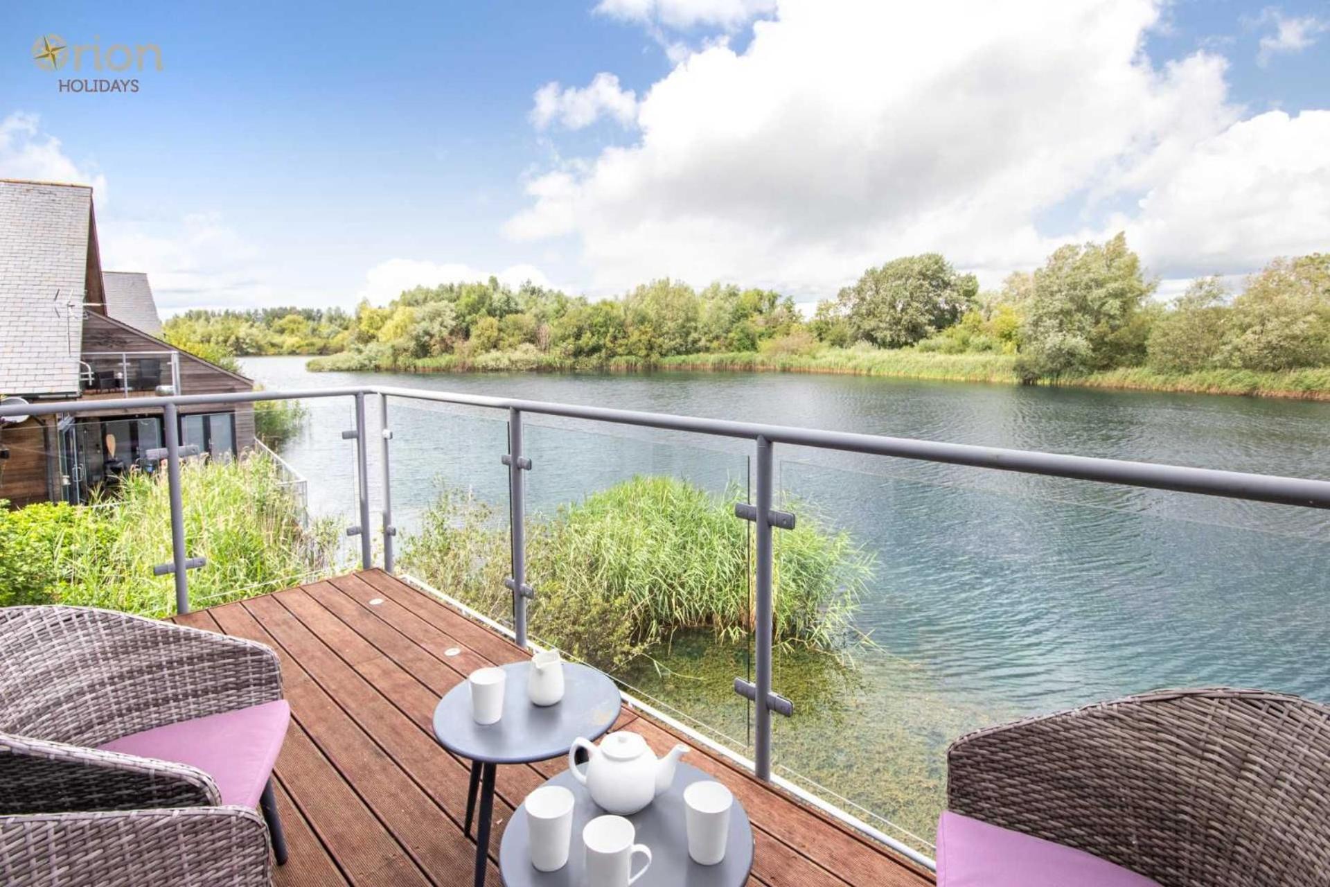 Waters Edge 04, Waterside Lodge P เซาธ์เซอร์นีย์ ภายนอก รูปภาพ