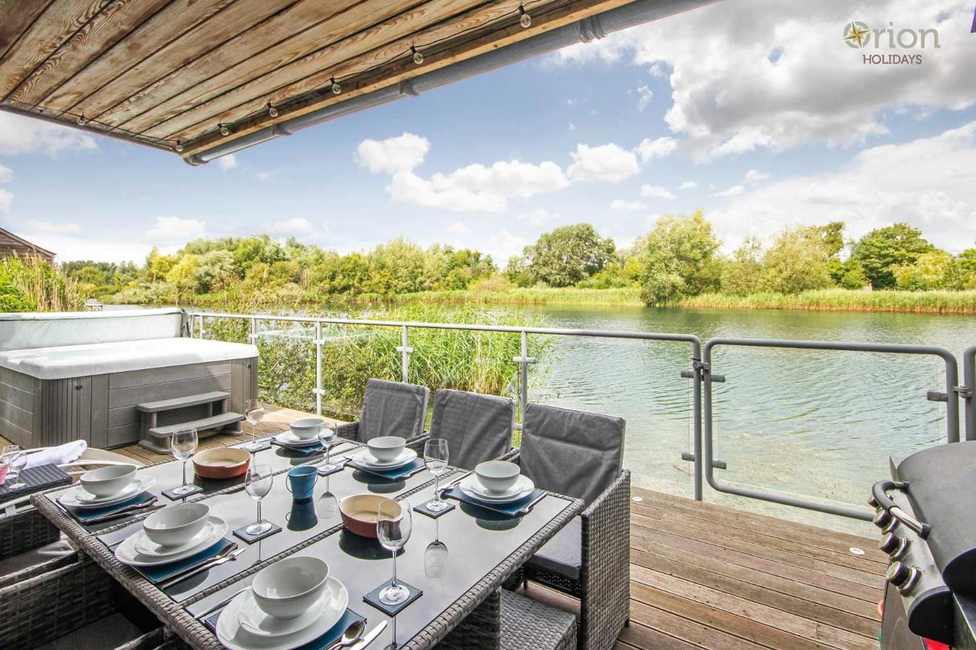 Waters Edge 04, Waterside Lodge P เซาธ์เซอร์นีย์ ภายนอก รูปภาพ